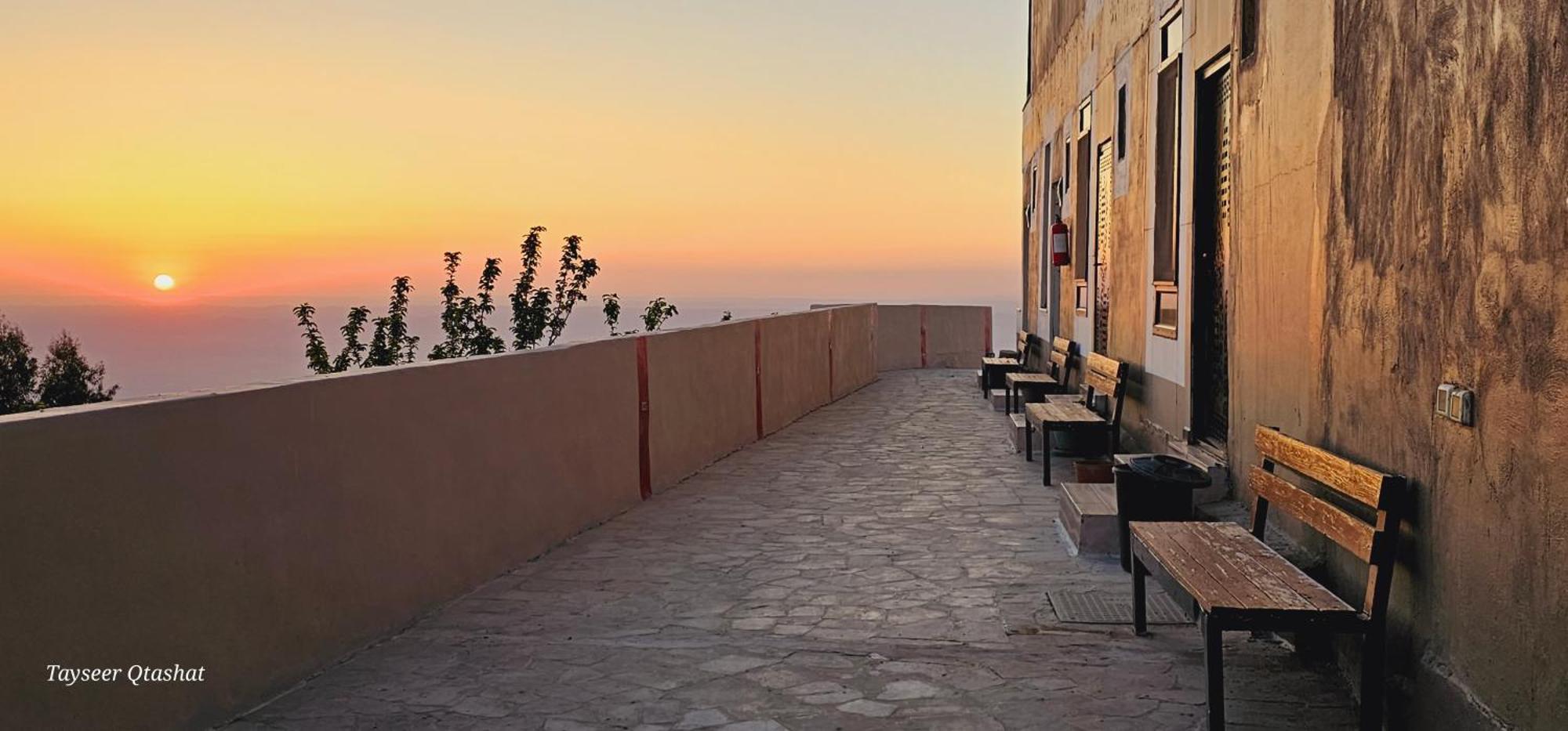 Al Namteh Lodge Abil Exterior photo